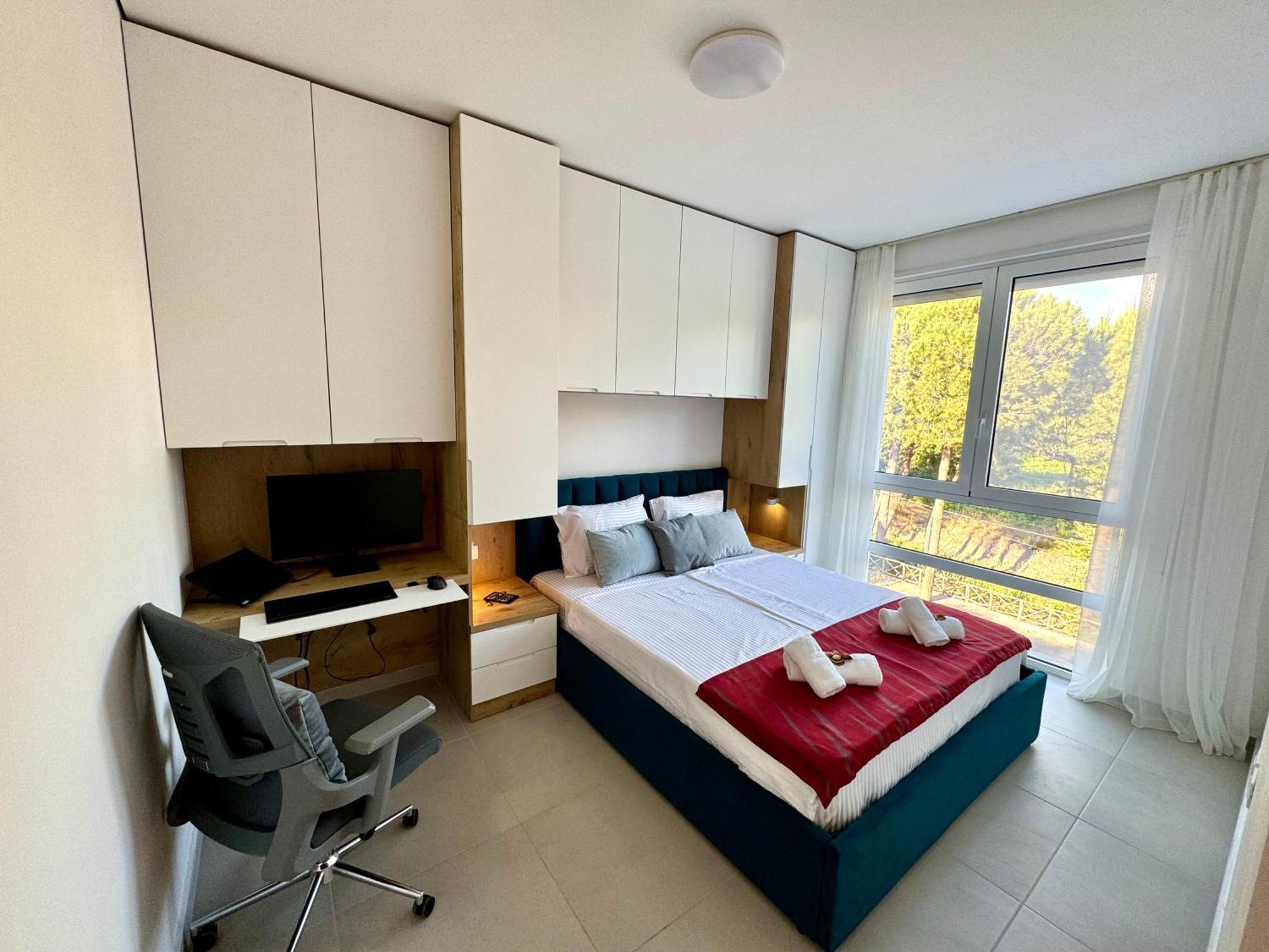 M&E Premium Apartments - San Pietro ดูร์เรส ภายนอก รูปภาพ