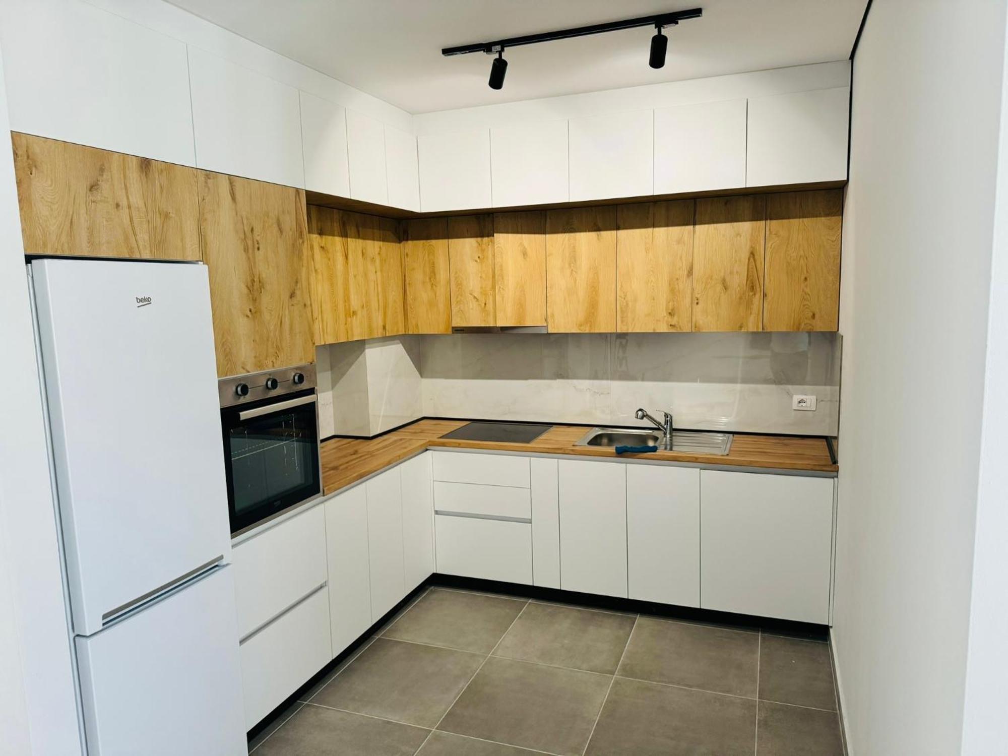 M&E Premium Apartments - San Pietro ดูร์เรส ภายนอก รูปภาพ