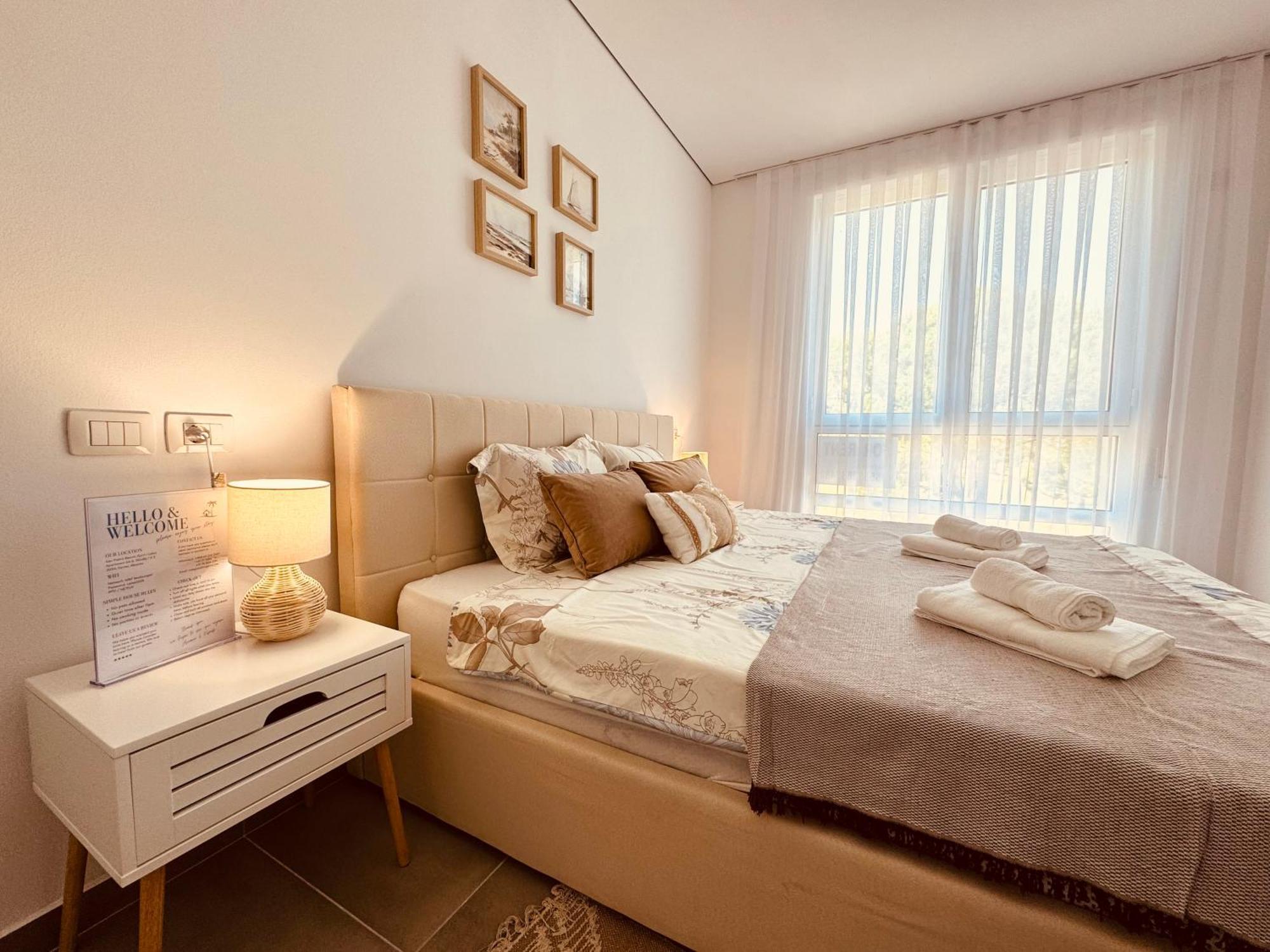 M&E Premium Apartments - San Pietro ดูร์เรส ภายนอก รูปภาพ